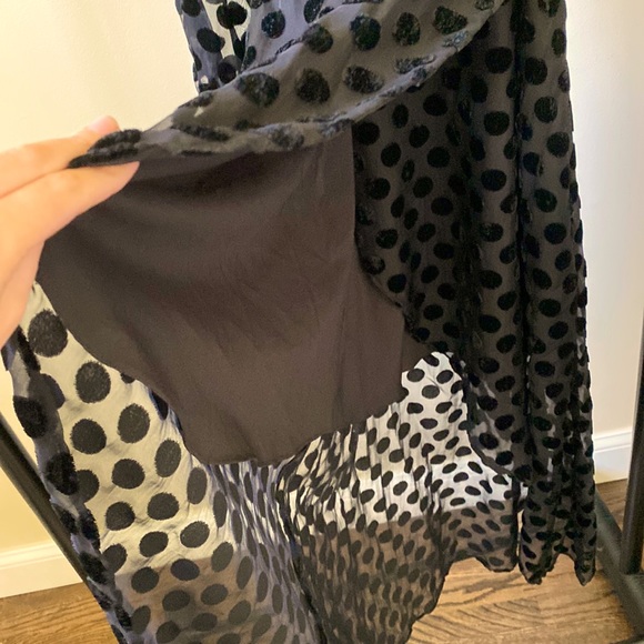 ALI & JAY HIGH-LOW POLKA DOT WRAP DRESS - Picture 5 of 7